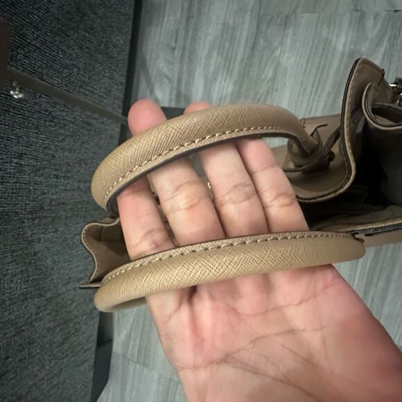 MICHAEL KORS HAMILTON - Picture 6 of 11